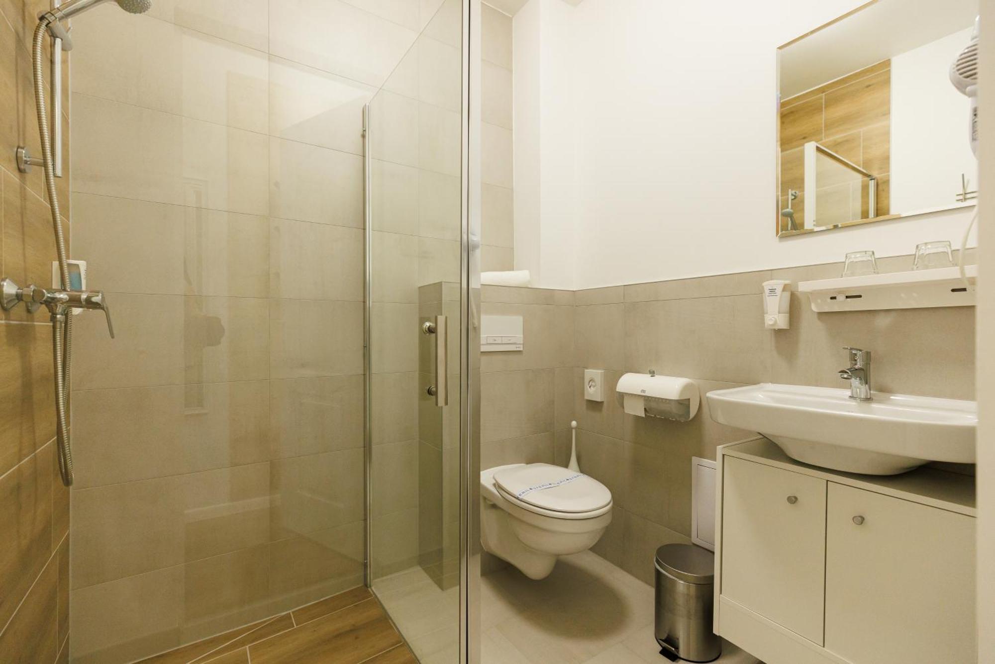Safari Hotel Сегед Экстерьер фото