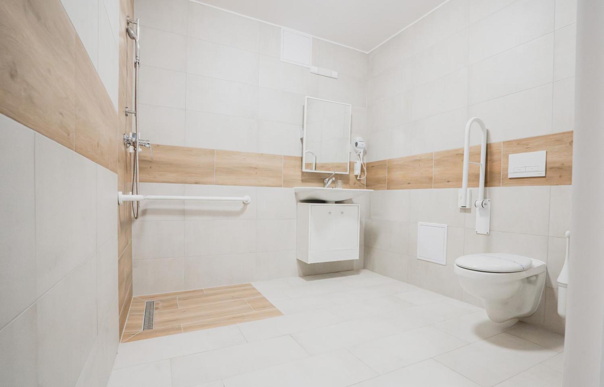 Safari Hotel Сегед Экстерьер фото