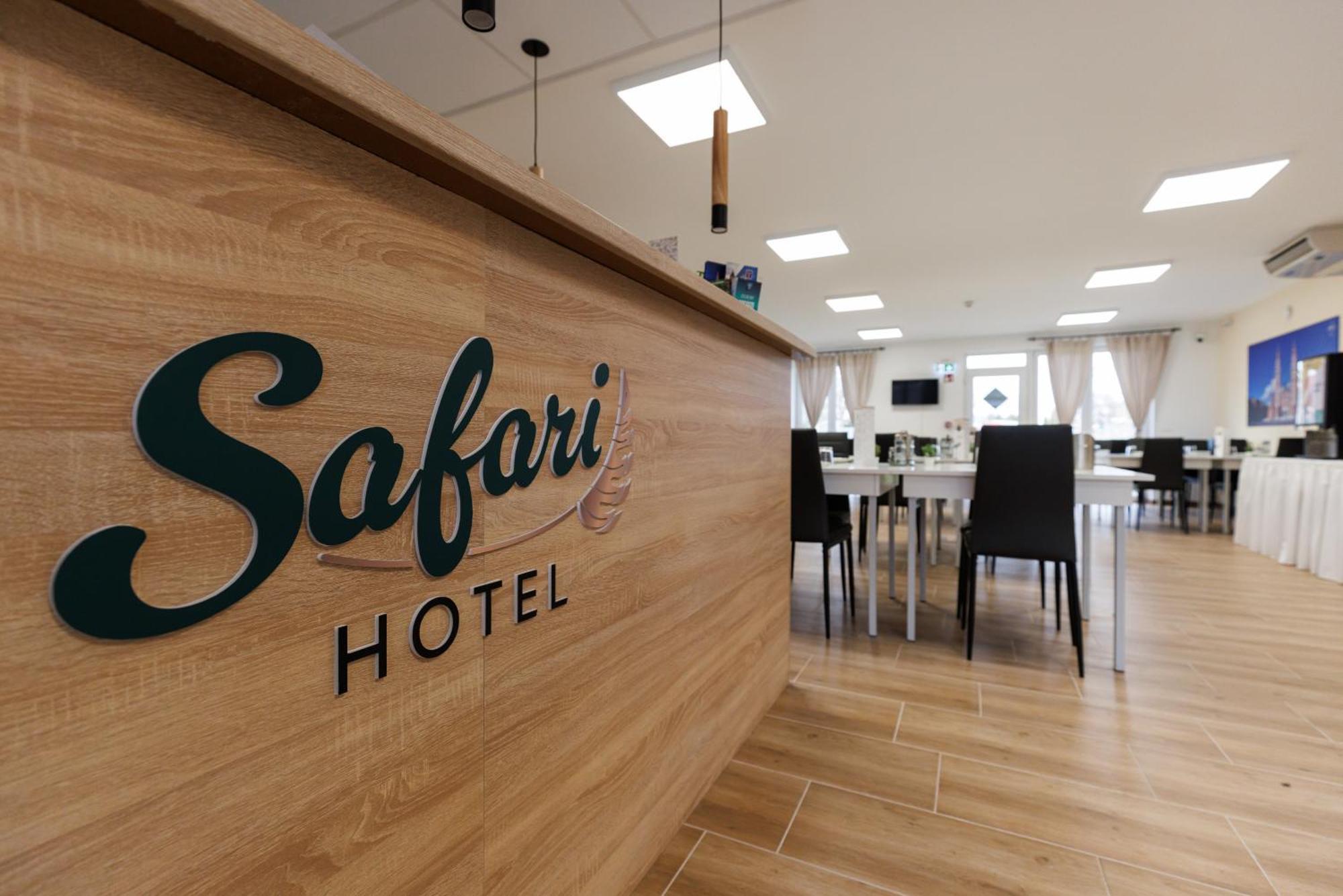 Safari Hotel Сегед Экстерьер фото